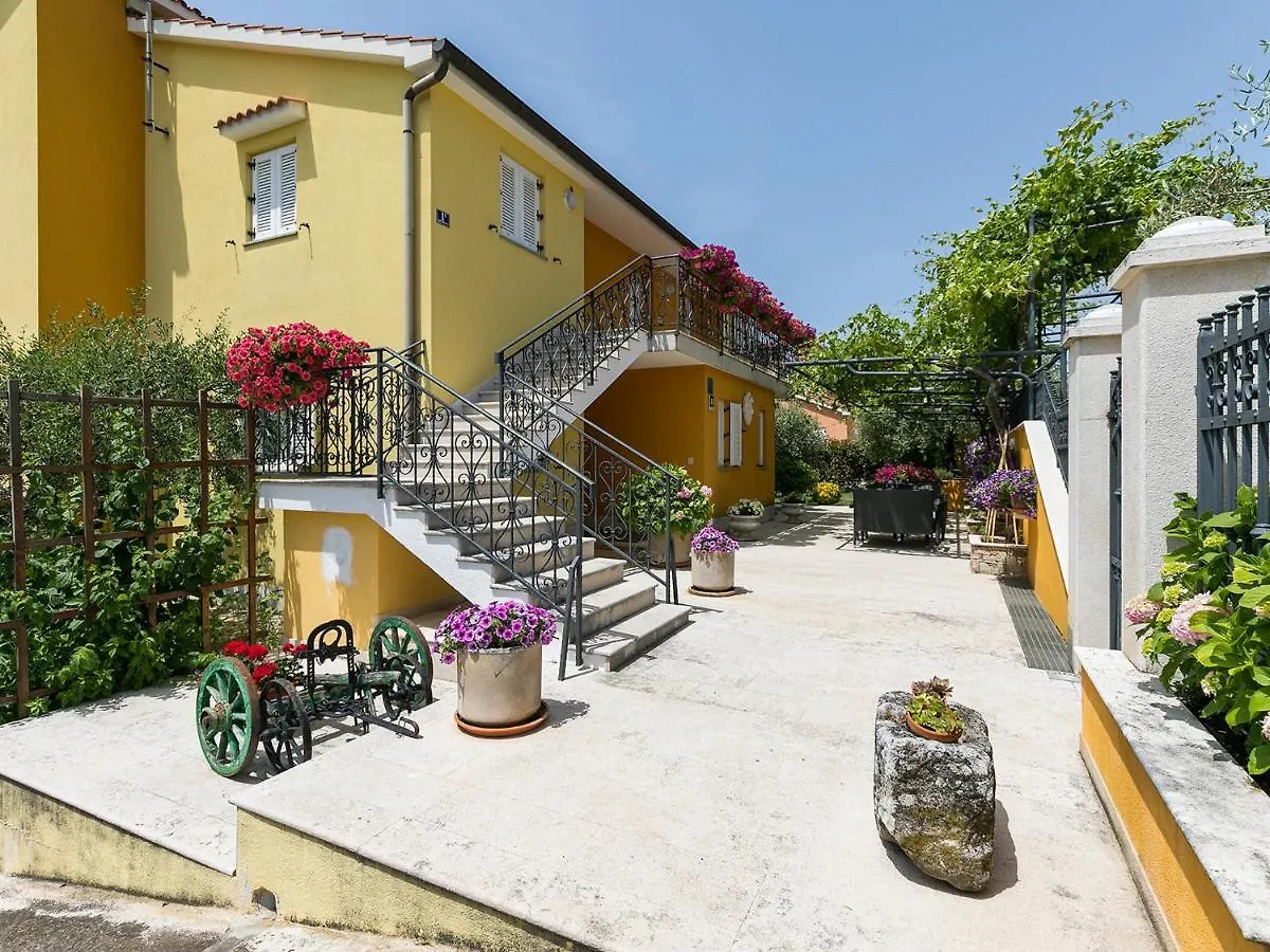 Residence Matilda Vrsar 0*,